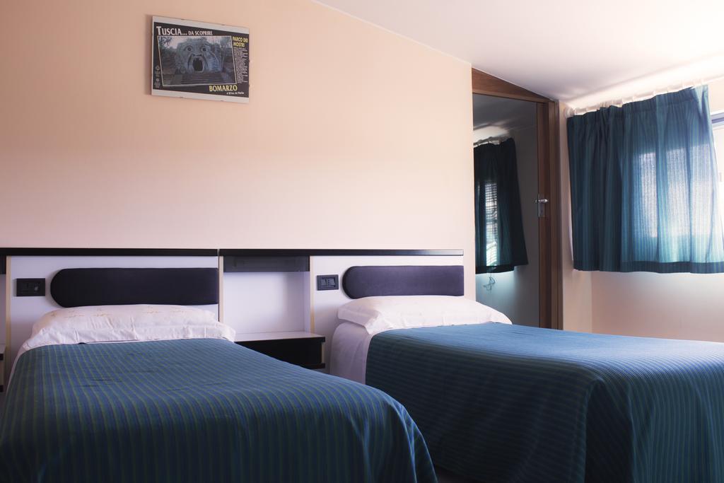 Hotel Falisco Fabrica di Roma Quarto foto